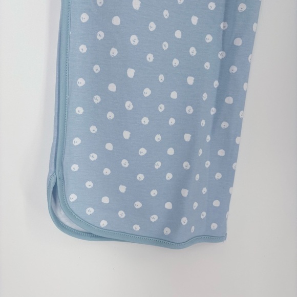 Lake Pima Long-Long Pajama Set - Picture 11 of 16